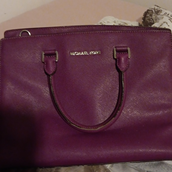Micheal kors handbag - Picture 1 of 2